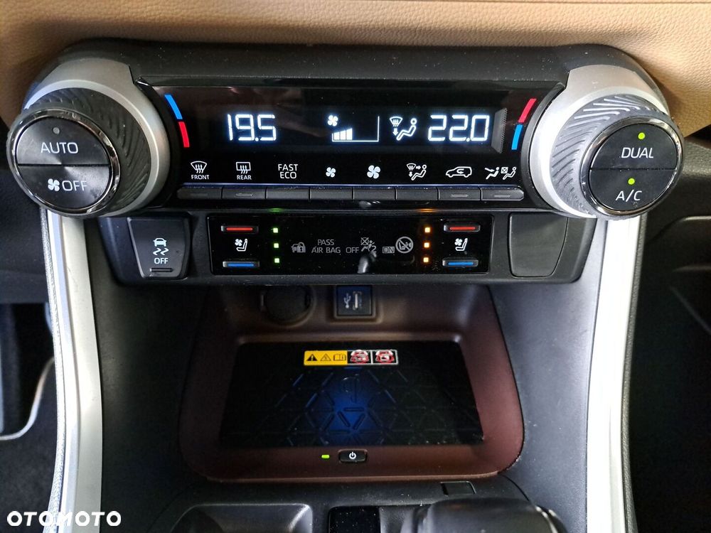 Toyota RAV4 - 28