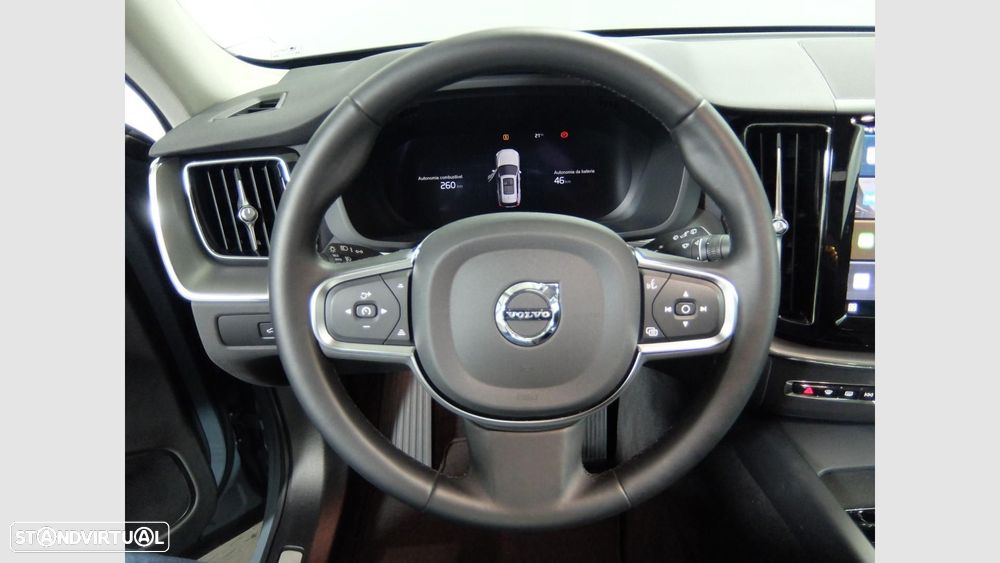 Volvo XC 60 2.0 T6 PHEV Core AWD - 21