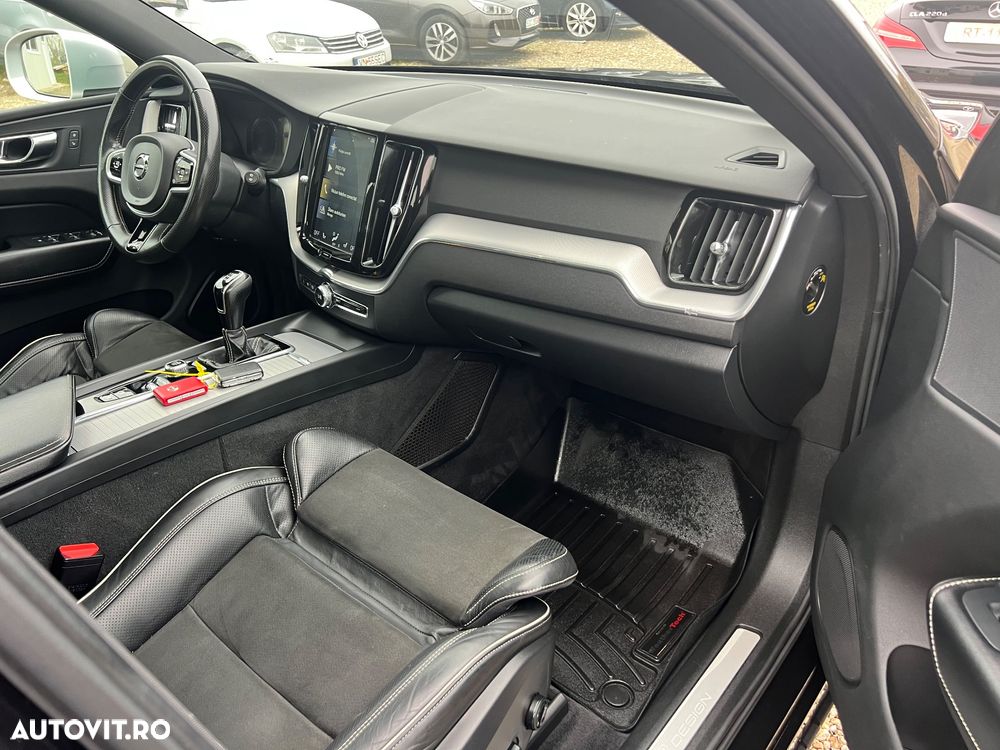 Volvo XC 60 D4 AWD R-Design - 8