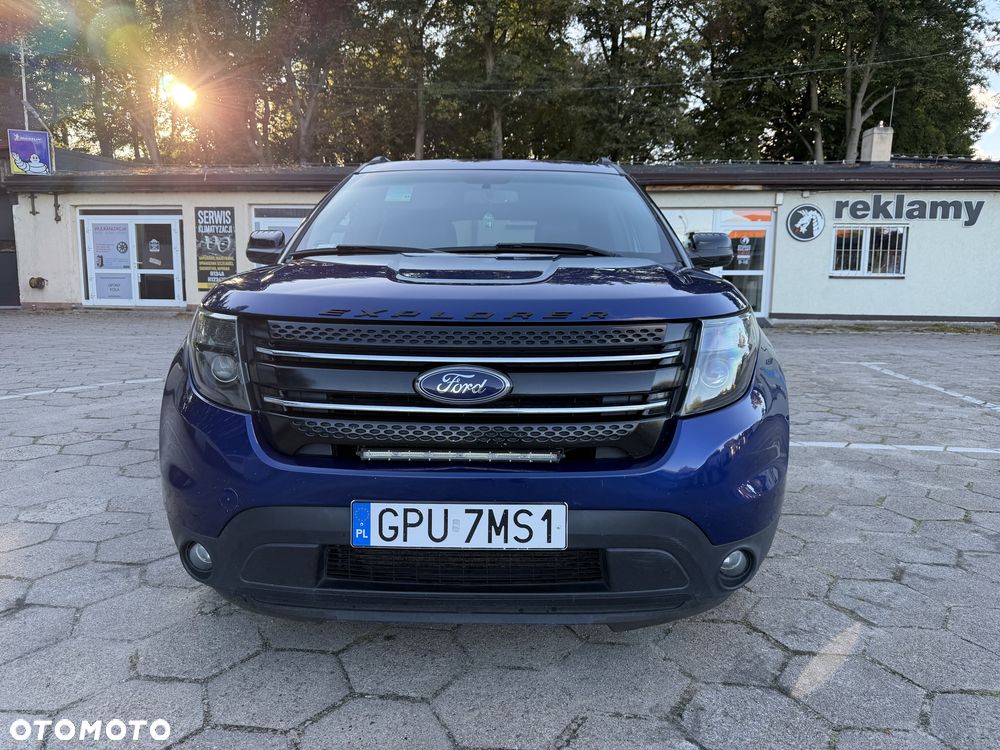 Ford Explorer - 2