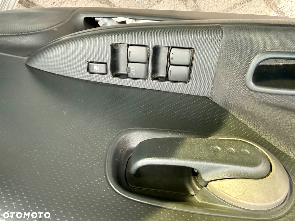 Nissan Note 1.4 more - 16