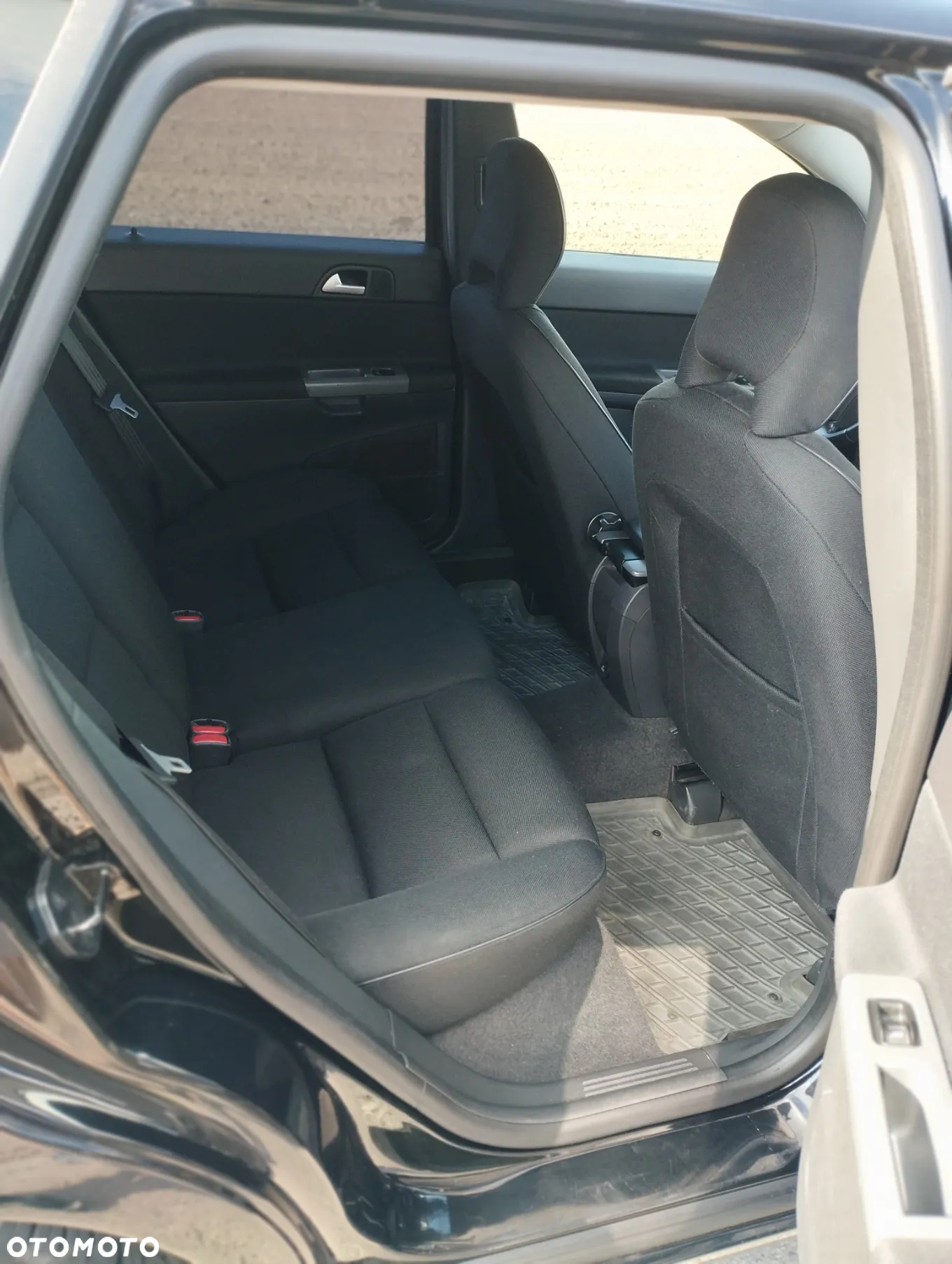 Volvo V50 D5 - 10