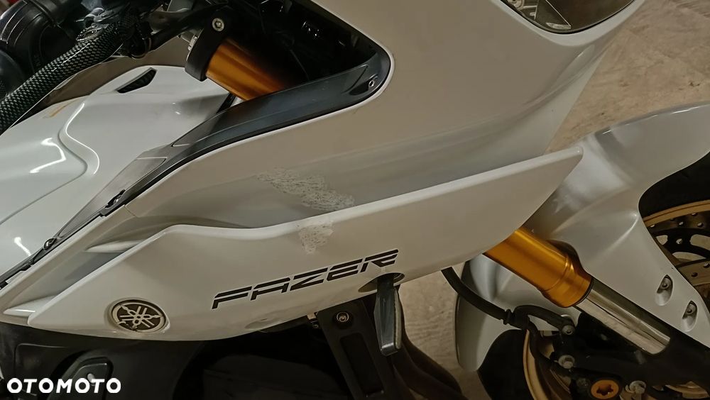 Yamaha FZ8 - 16