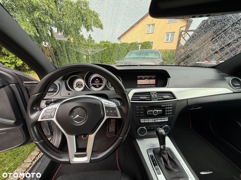 Mercedes-Benz Klasa C 2012