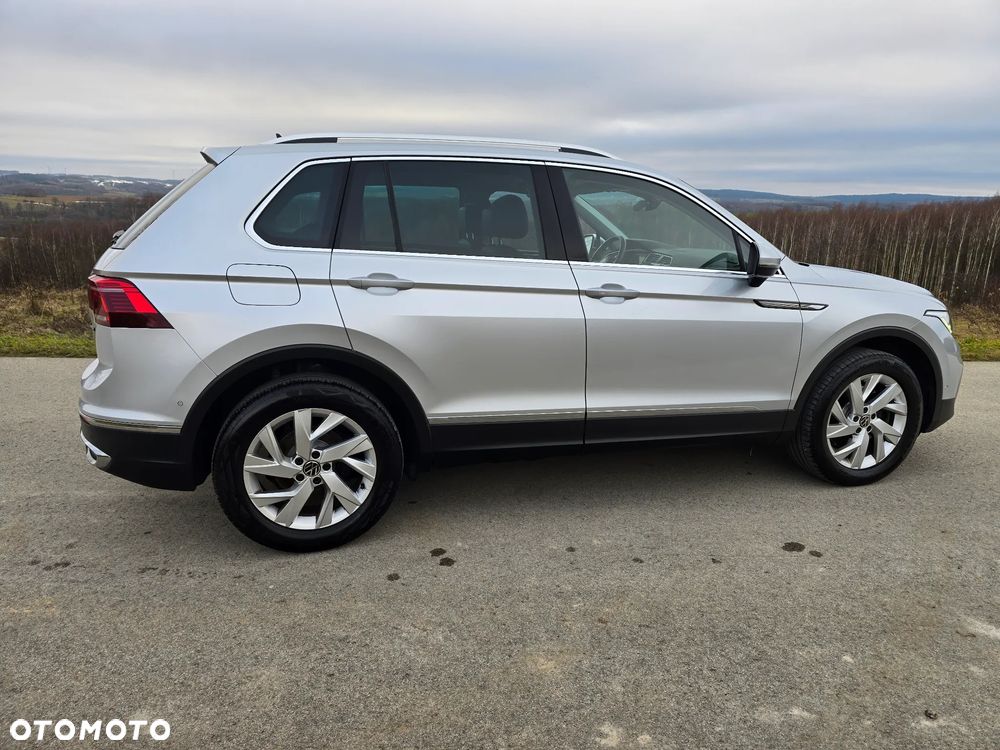Volkswagen Tiguan 2.0 TDI SCR 4MotION DSG Elegance - 17