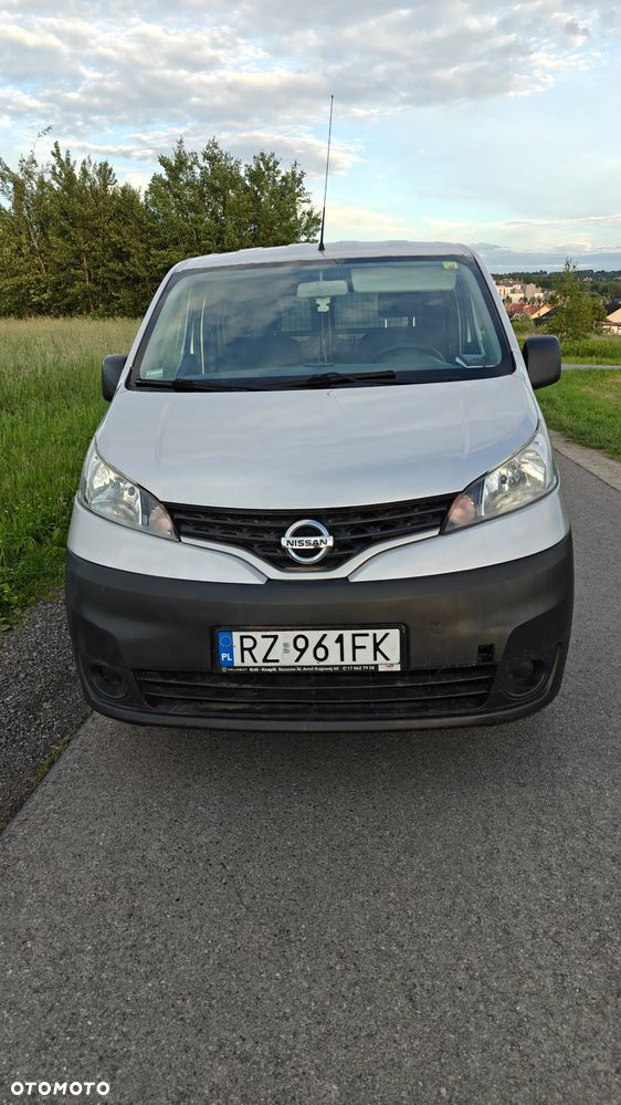 Nissan NV200 - 1
