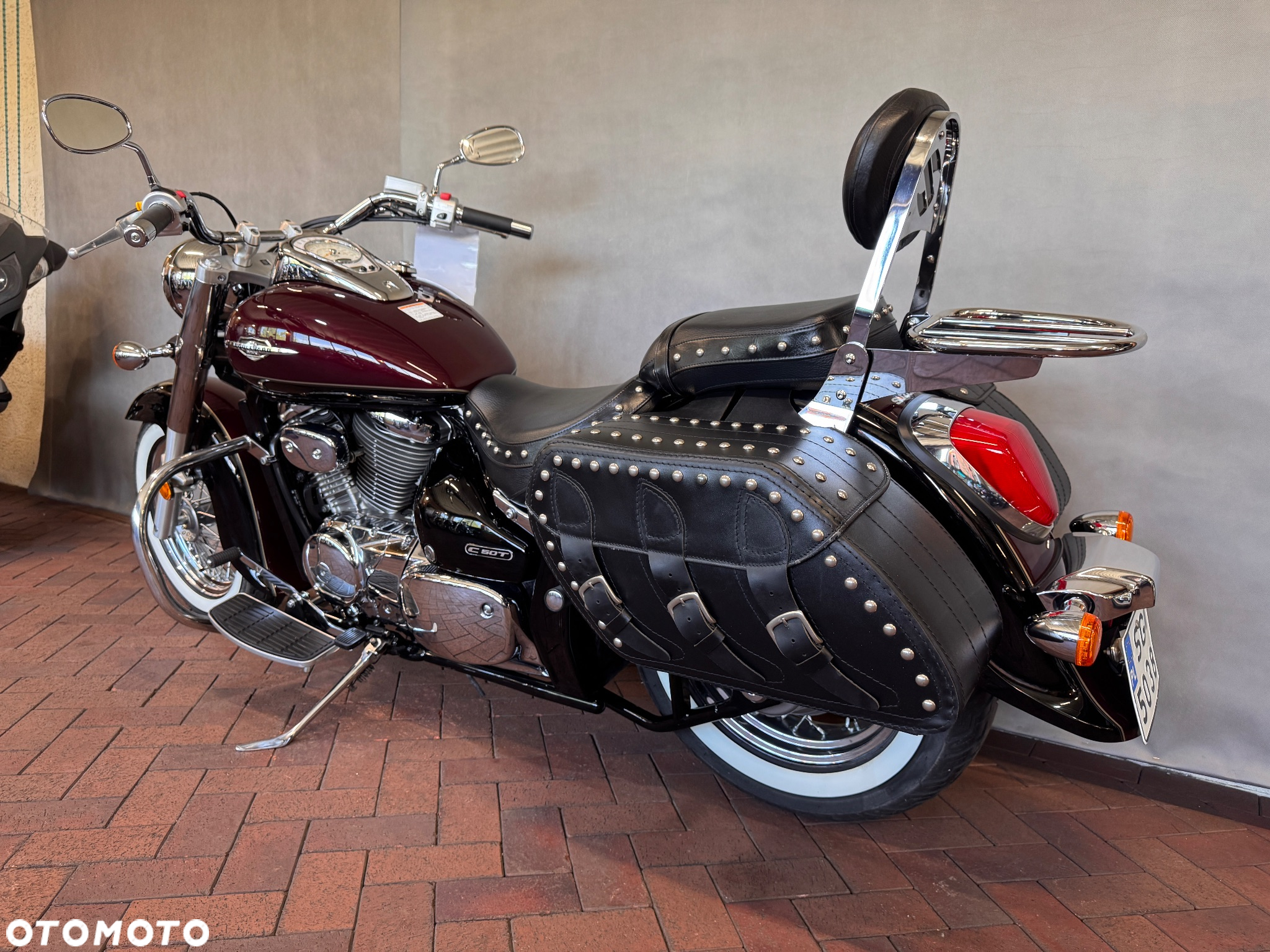 Suzuki VL 800 Volusia - Boulevard C50 - 5