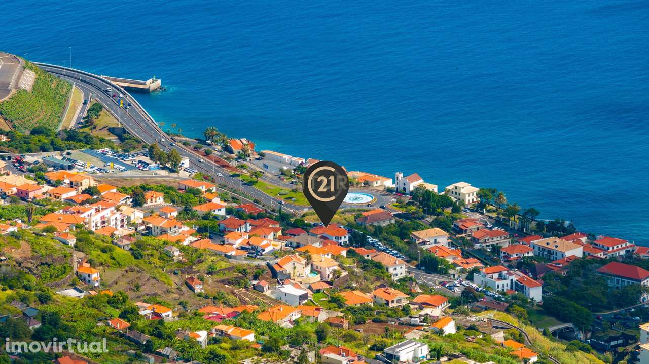 Espaçosa Moradia T3 + 1 com Vista Mar Deslumbrante- Santa Cruz - Grande imagem: 3/36
