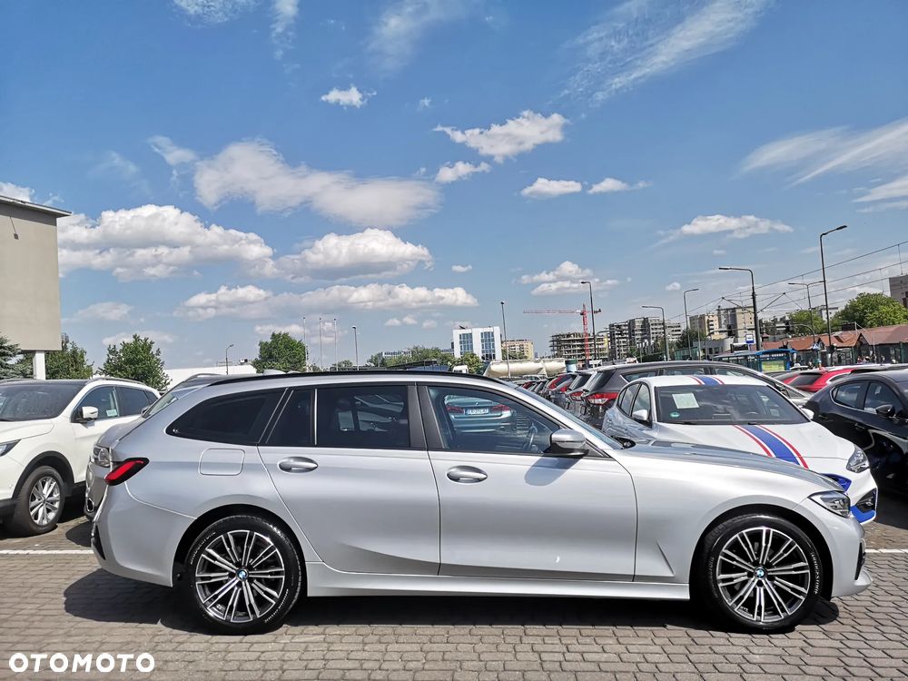 BMW Seria 3 320d xDrive - 6
