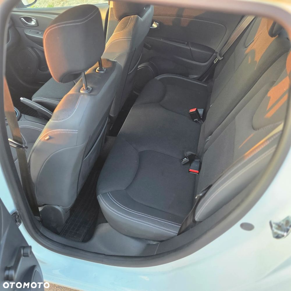 Renault Clio 0.9 TCe Business - 11