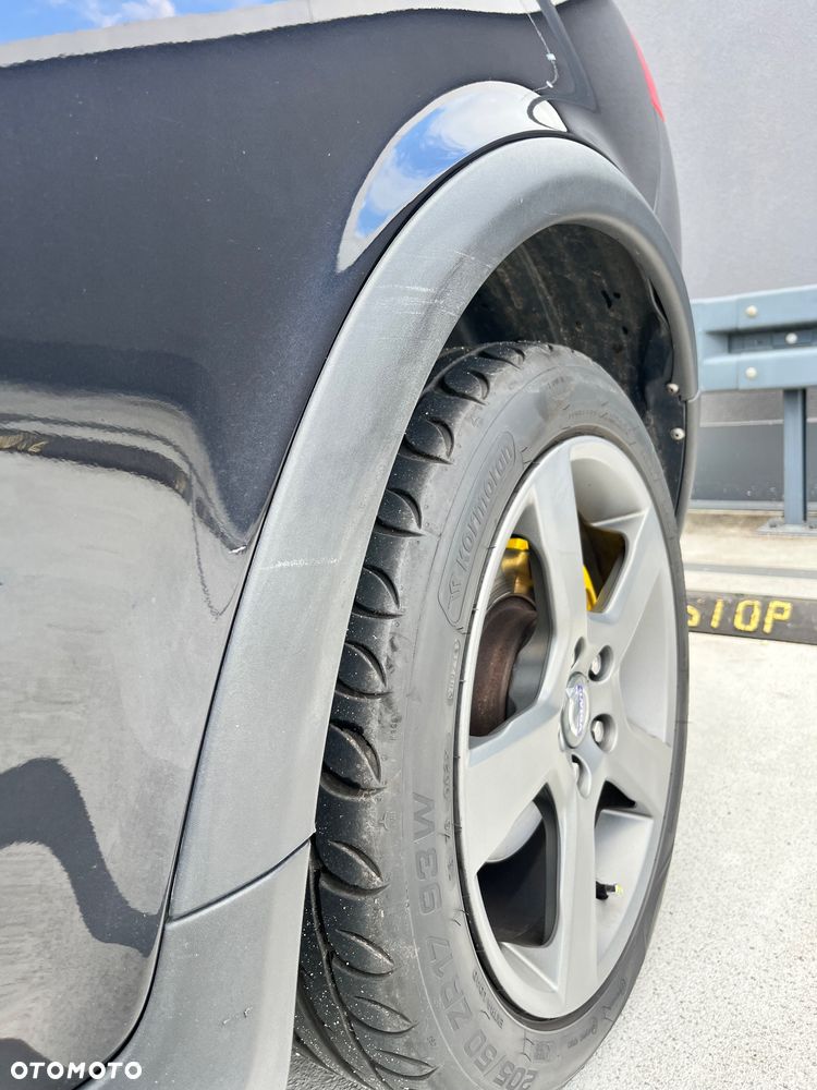 Volvo C30 2.0D Momentum - 21