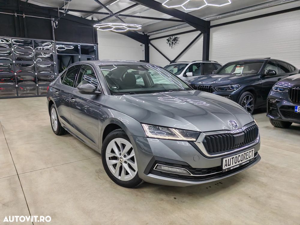 Skoda Octavia 2.0 TDI DSG Sport Edition - 2
