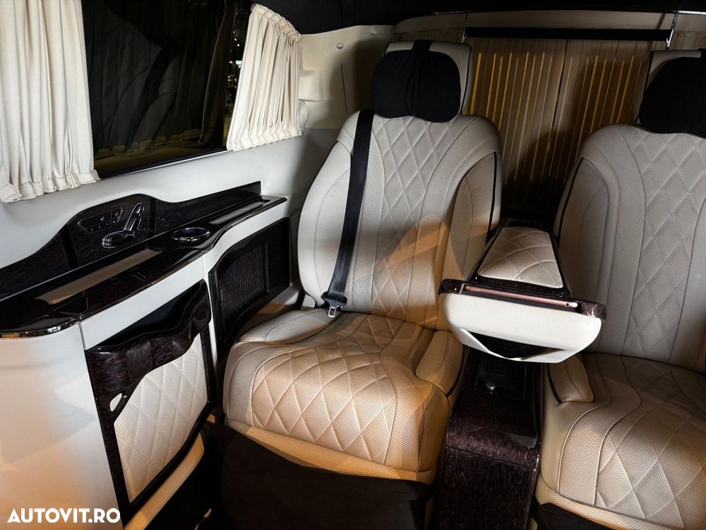 Mercedes-Benz V 300 d Extralung Avantgarde - 12