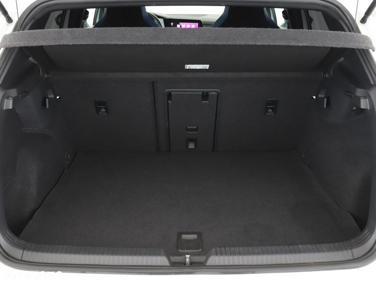 Volkswagen Golf VIII 1.4 TSI Plug-In Hybrid GTE DSG - 20