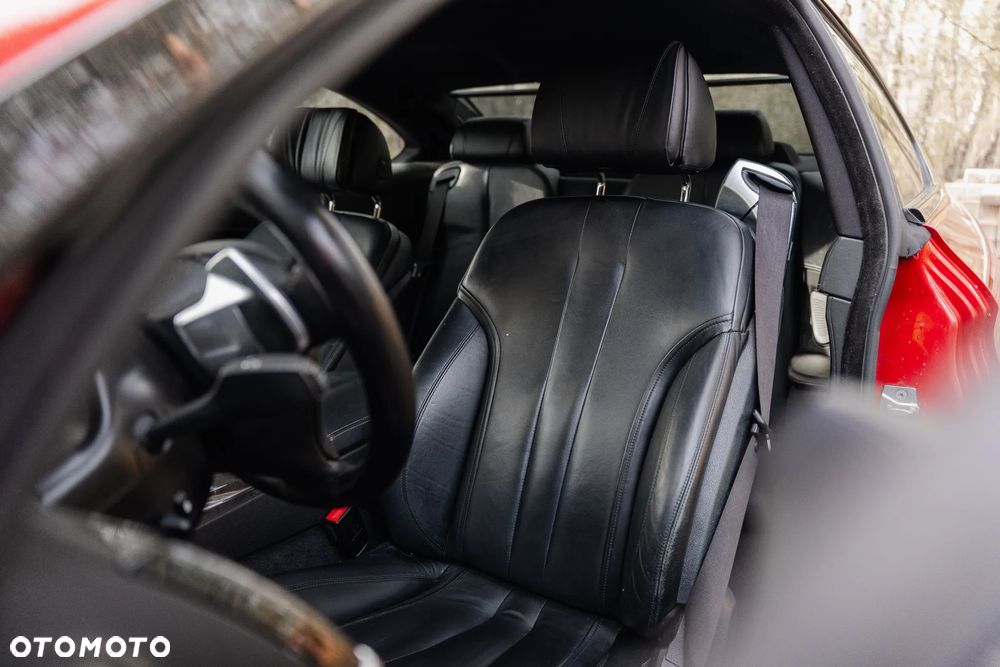 BMW Seria 6 650i xDrive - 11