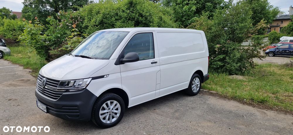 Volkswagen Transporter - 1