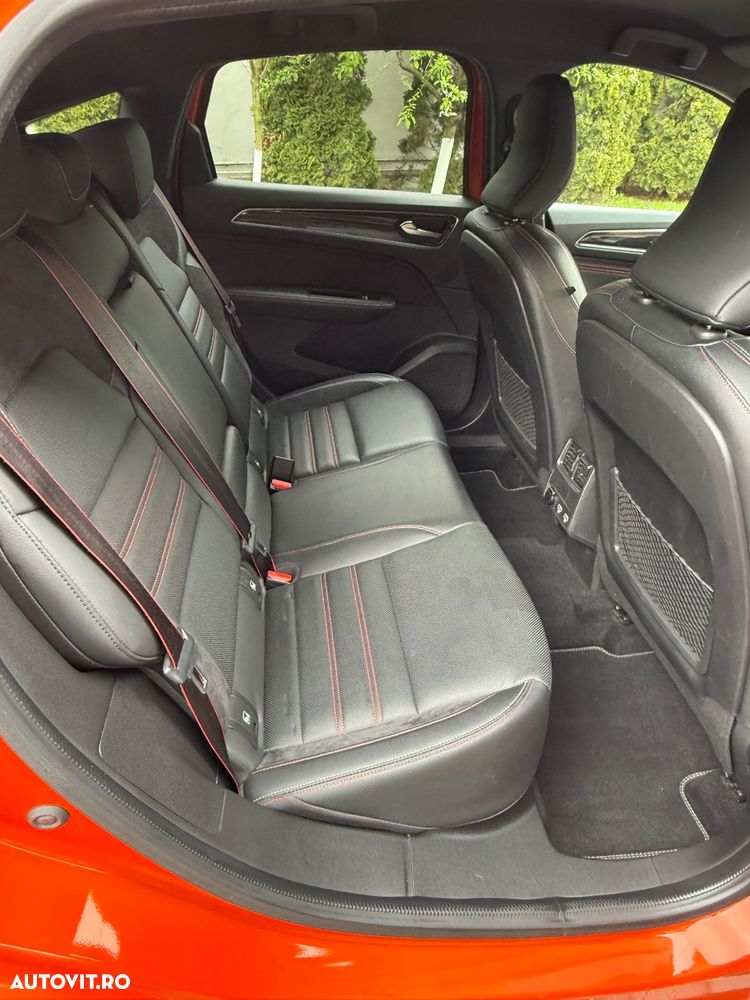 Renault Arkana E-TECH 145 R.S.LINE - 9