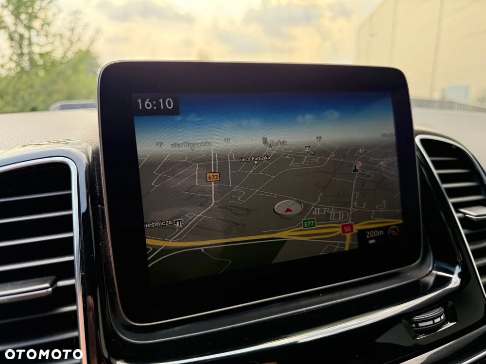 Mercedes-Benz GLE 400 4-Matic 9G-TRONIC - 23