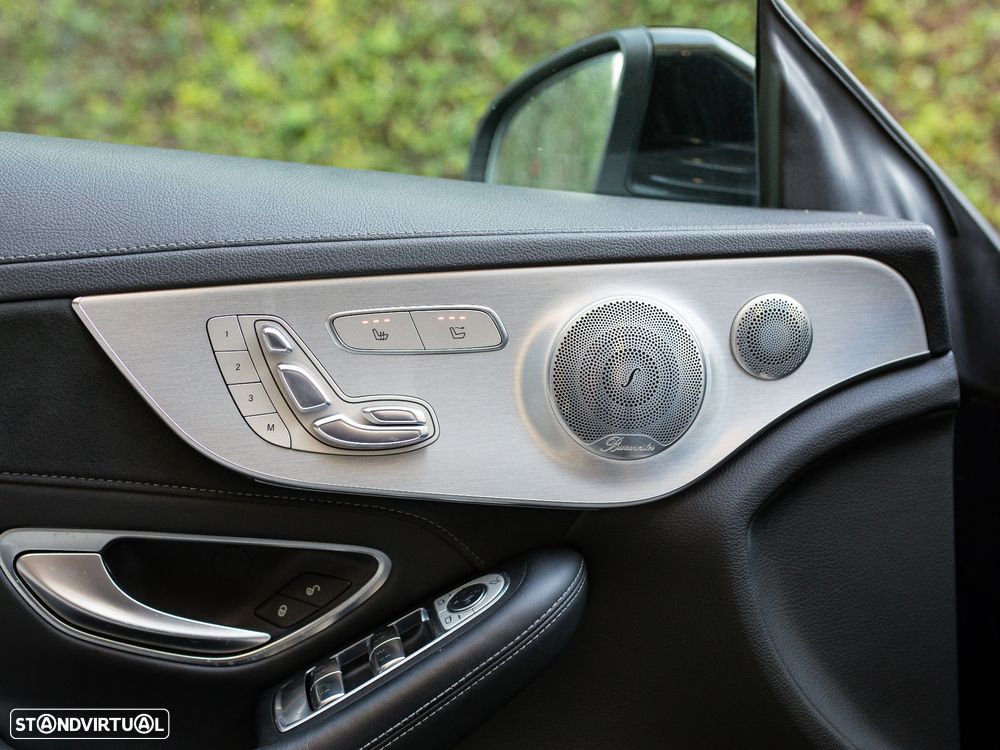 Mercedes-Benz C 63 AMG S - 23