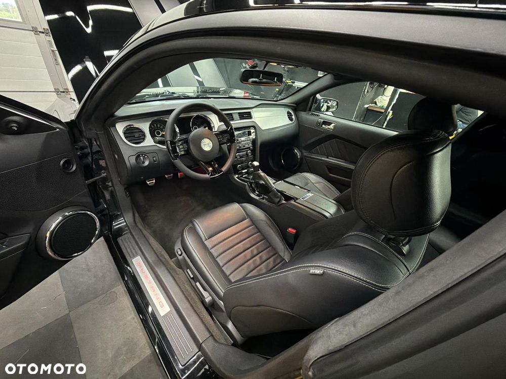 Ford Mustang 3.7 V6 Premium - 17