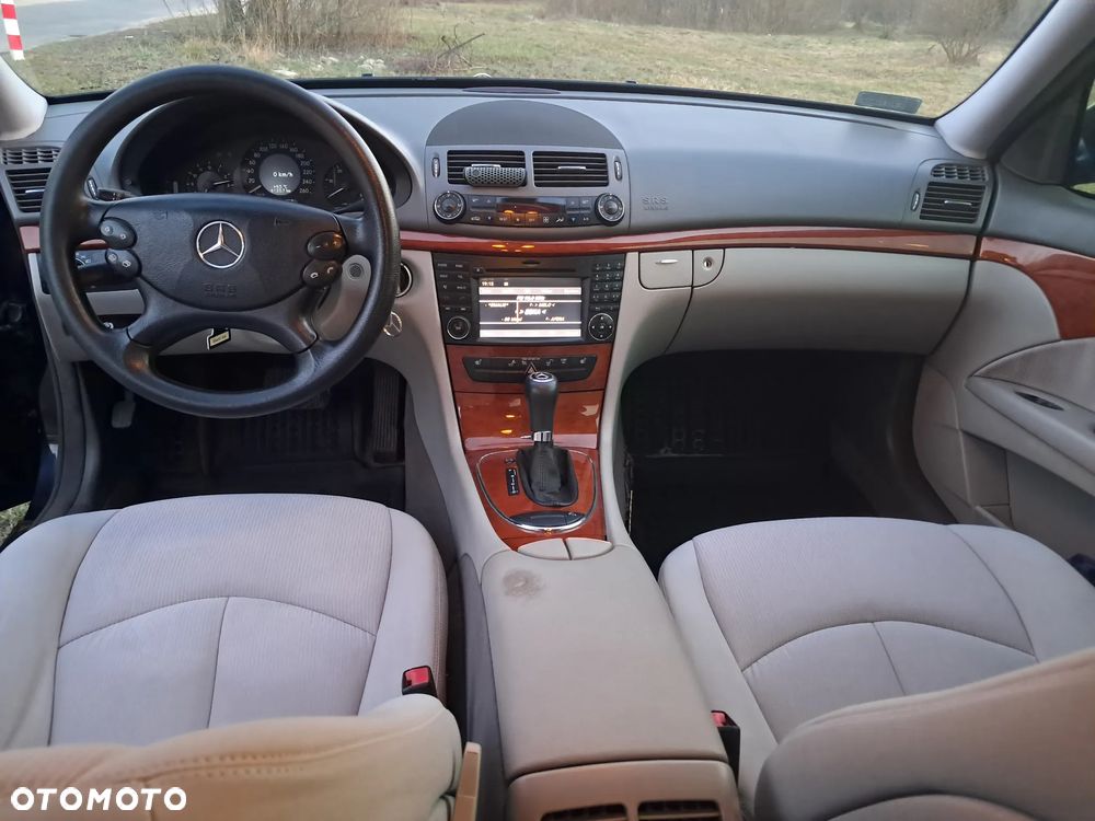 Mercedes-Benz Klasa E 280 CDI 4-Matic Elegance - 11