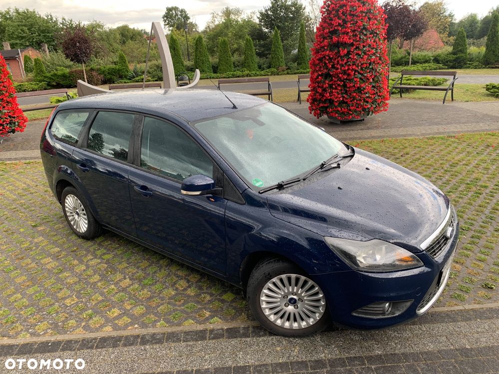 Ford Focus 1.6 TDCi Ambiente DPF - 8
