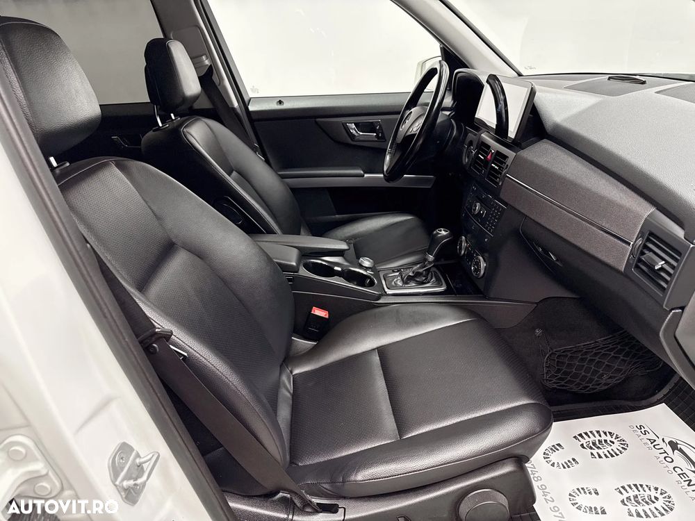 Mercedes-Benz GLK 220 CDI DPF 4Matic BlueEFFICIENCY 7G-TRONIC - 15
