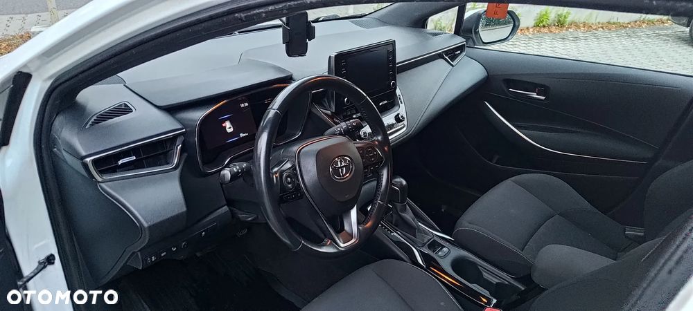 Toyota Corolla 1.8 Hybrid Comfort - 10