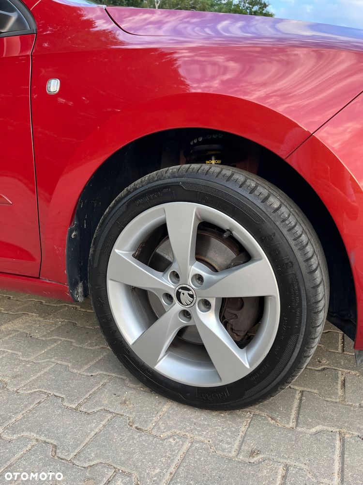 Skoda RAPID 1.2 TSI Edition - 19