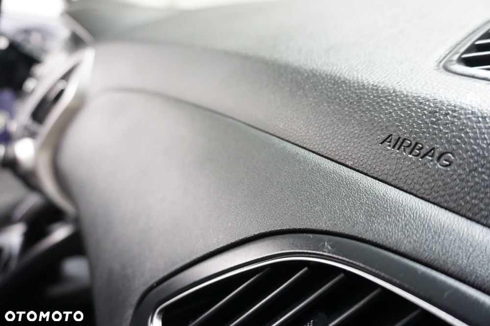 Hyundai ix35 1.7 CRDi 2WD blue Comfort - 22