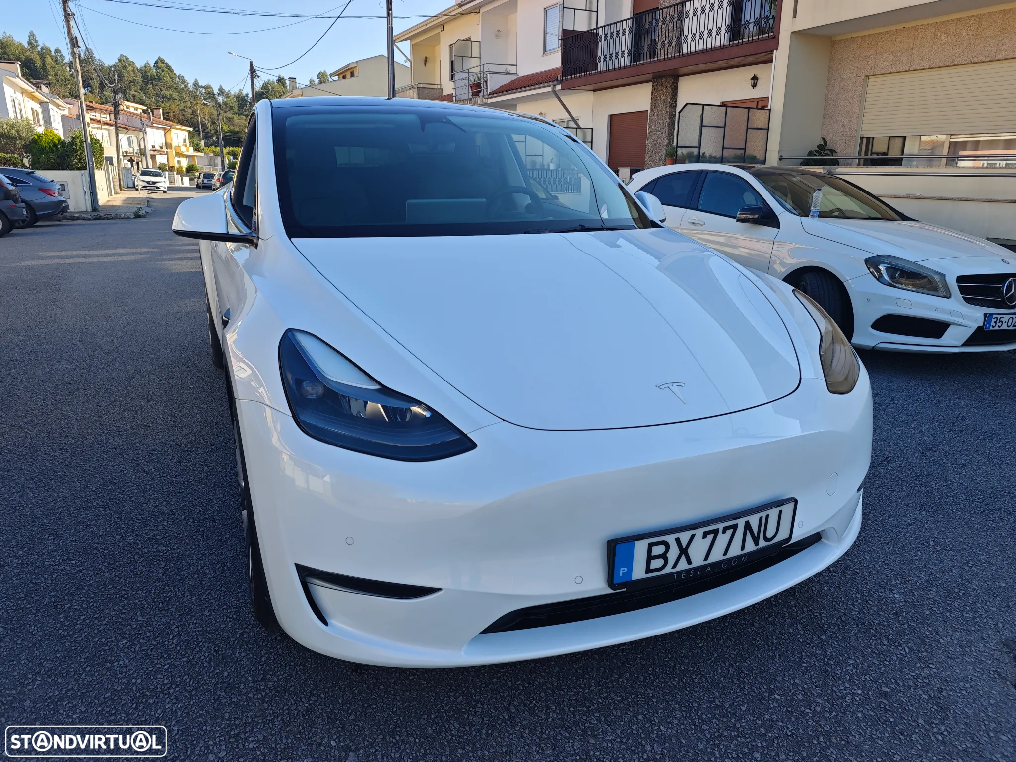 Tesla Model Y Long Range Dual Motor AWD - 6