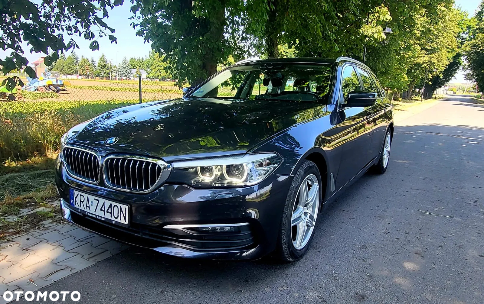 BMW Seria 5 520d Touring - 4