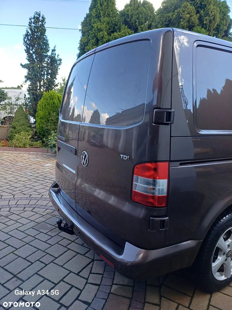 Volkswagen Transporter - 18