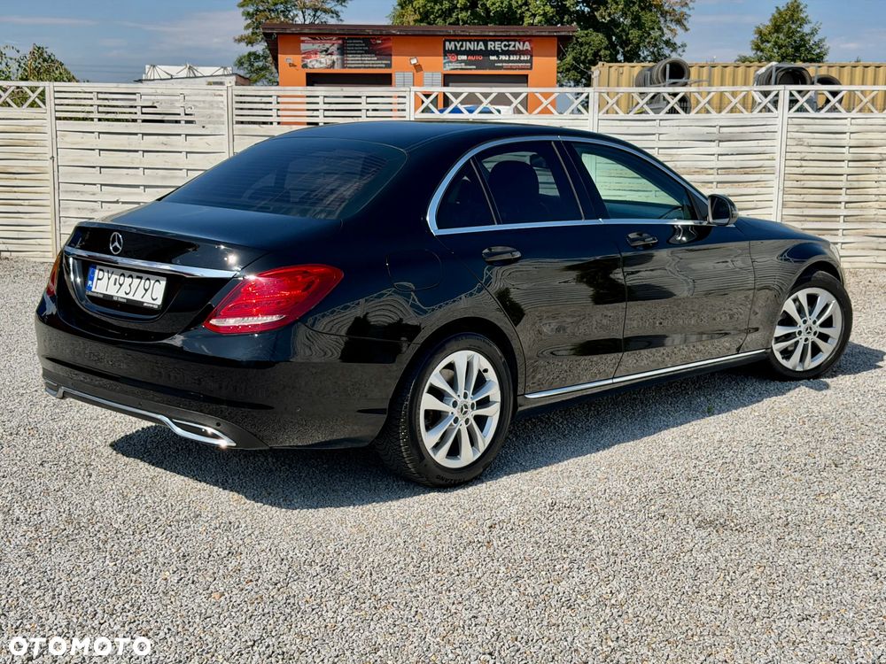 Mercedes-Benz Klasa C 180 7G-TRONIC - 3
