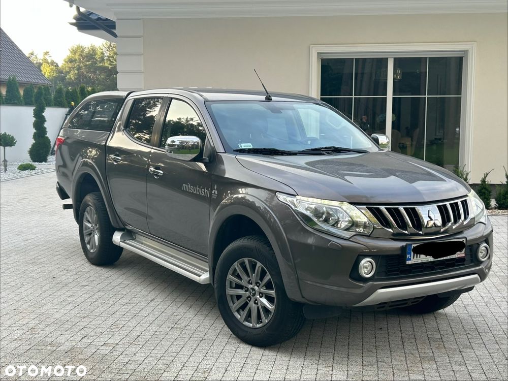 Mitsubishi L200 - 1
