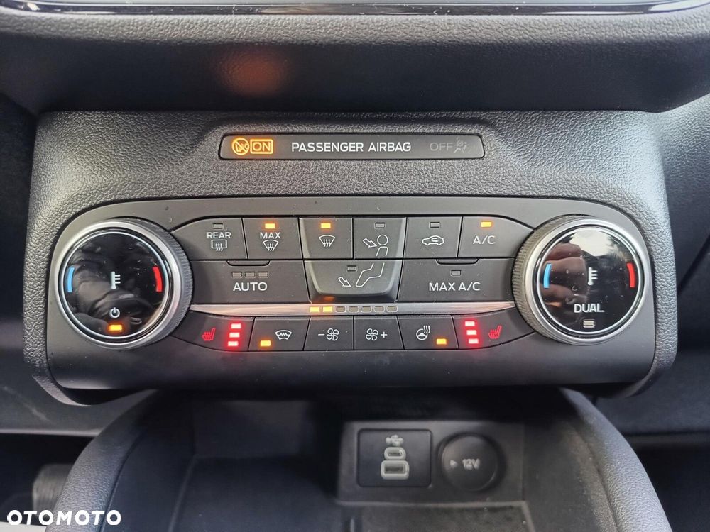 Ford Kuga 2.0 EcoBlue AWD ST-Line - 28