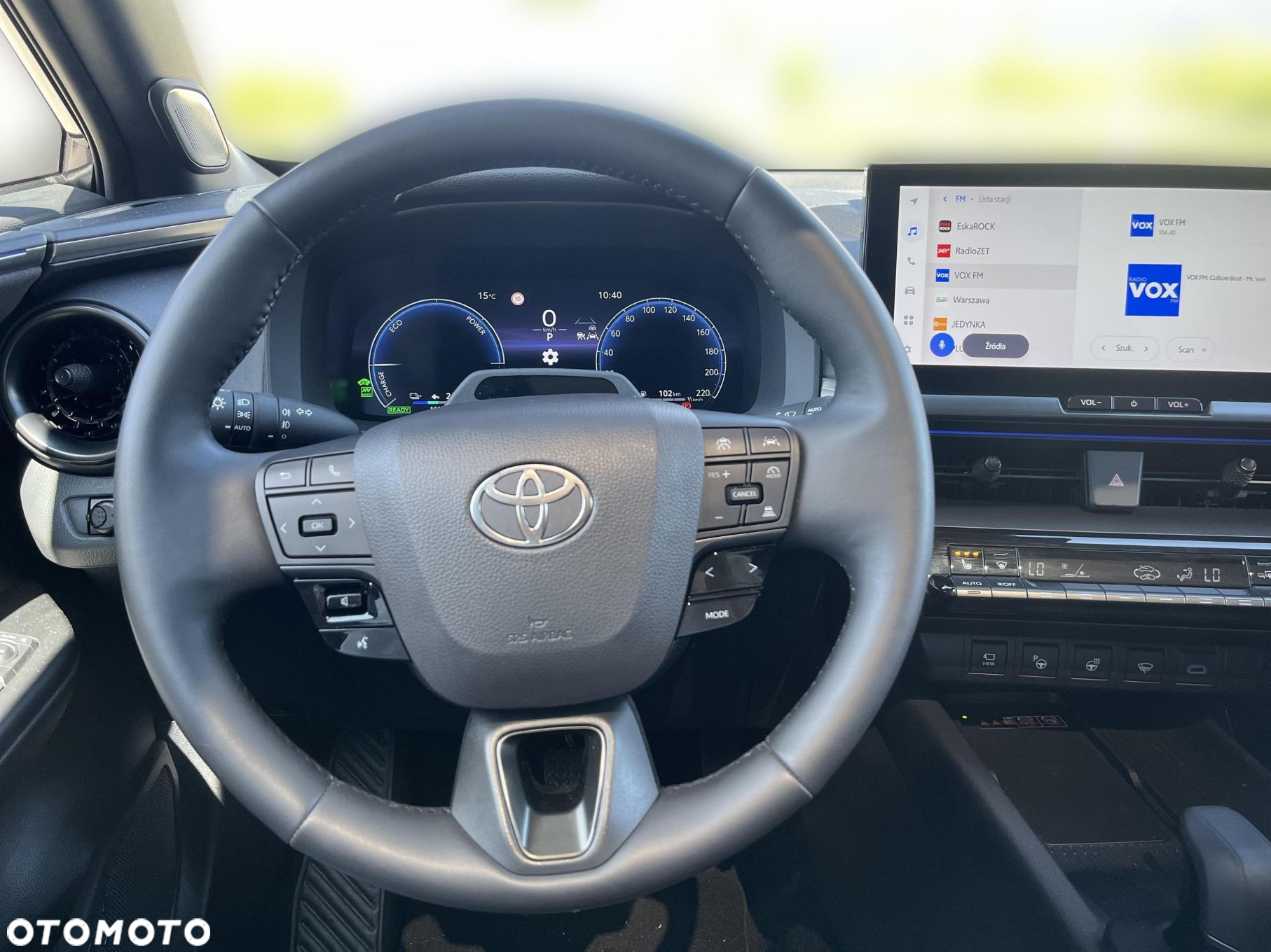 Toyota C-HR - 16