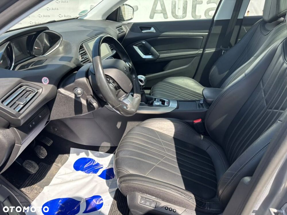 Peugeot 308 PureTech 130 Stop & Start Allure - 12