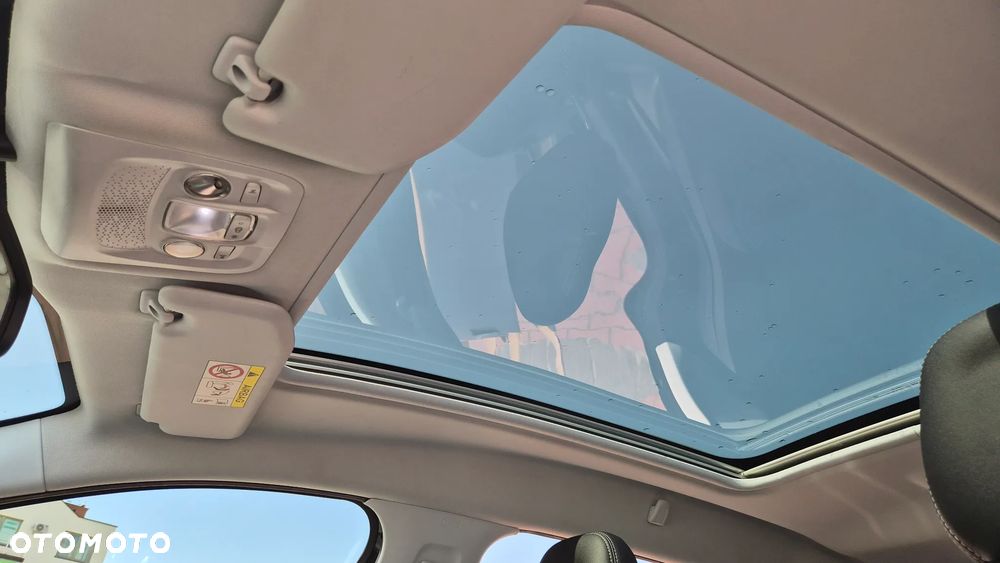 Peugeot 2008 PureTech 110 Stop&Start EAT6 Allure - 12