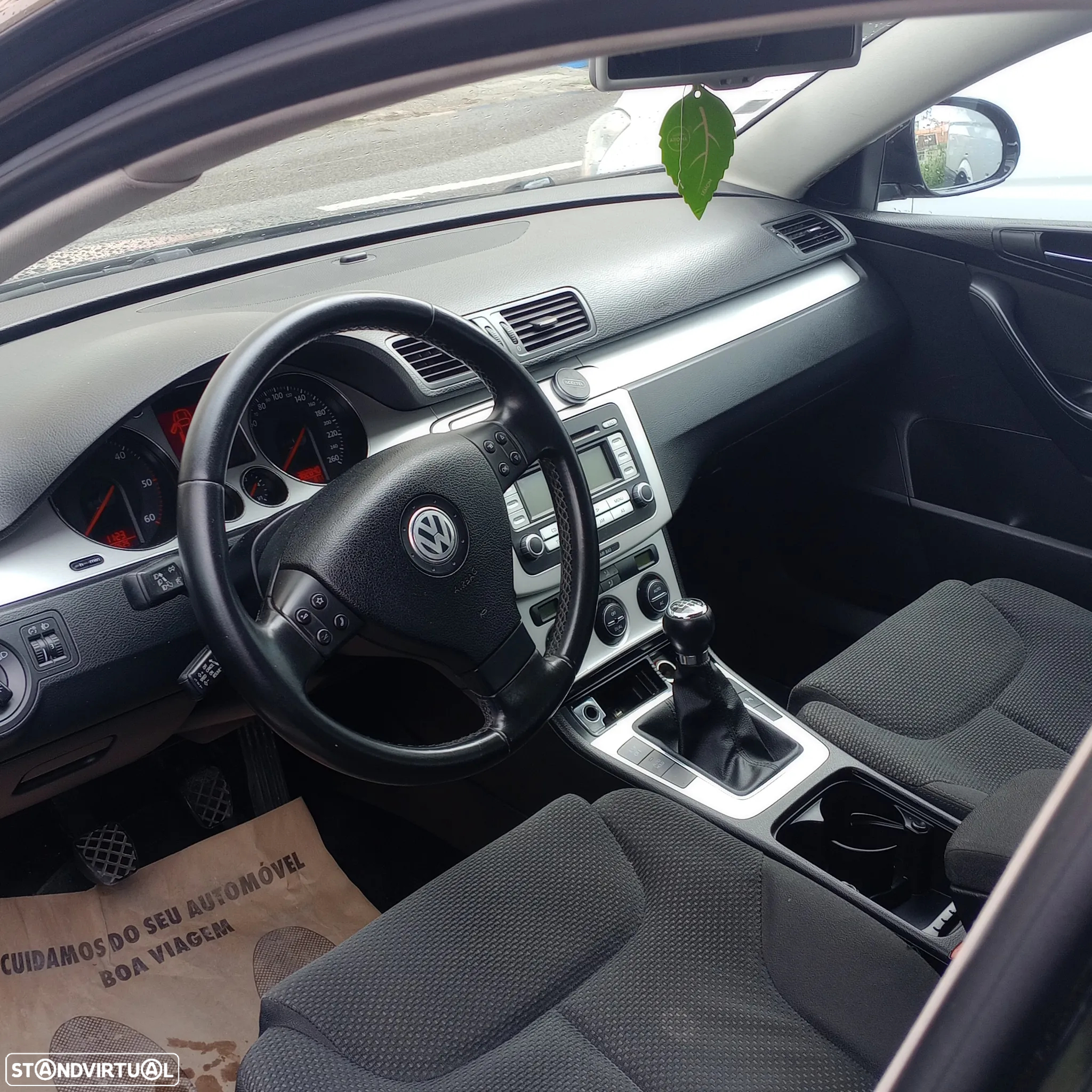 VW Passat Variant 2.0 TDi 4M Confortline - 3
