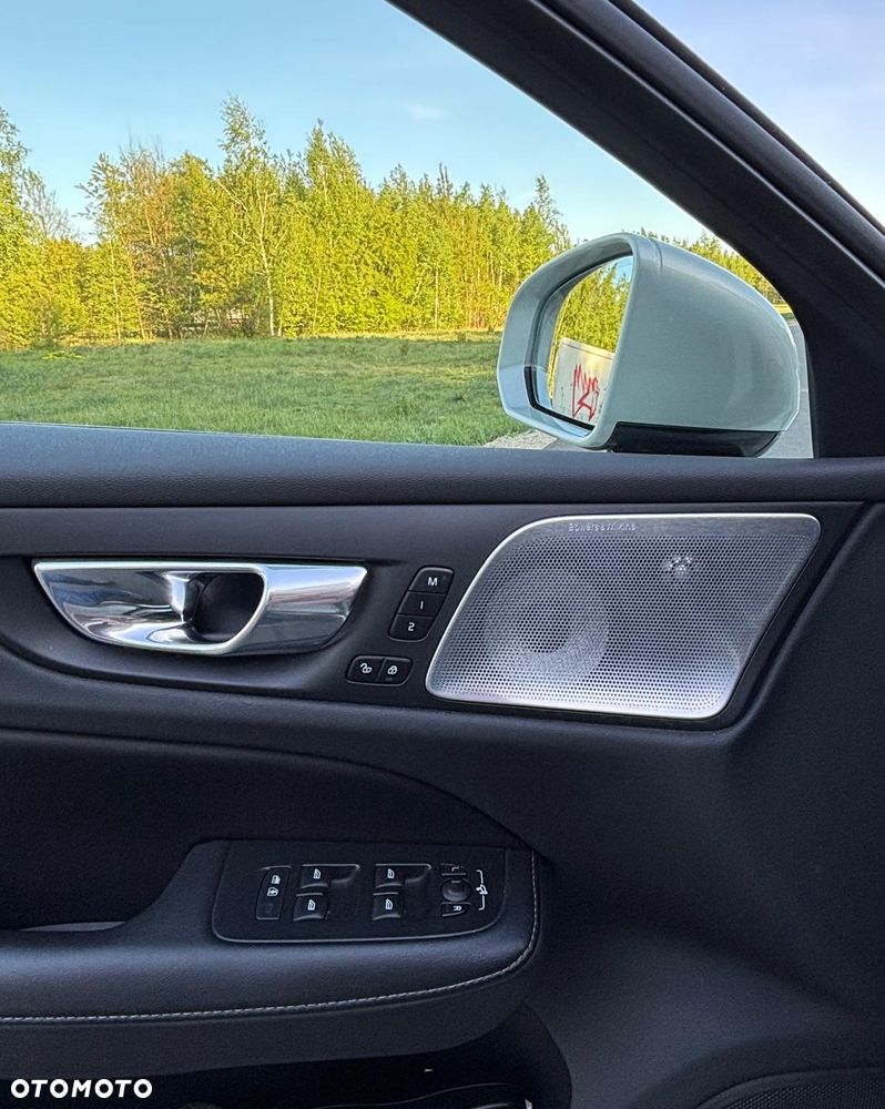 Volvo V60 Cross Country B5 B AWD - 8