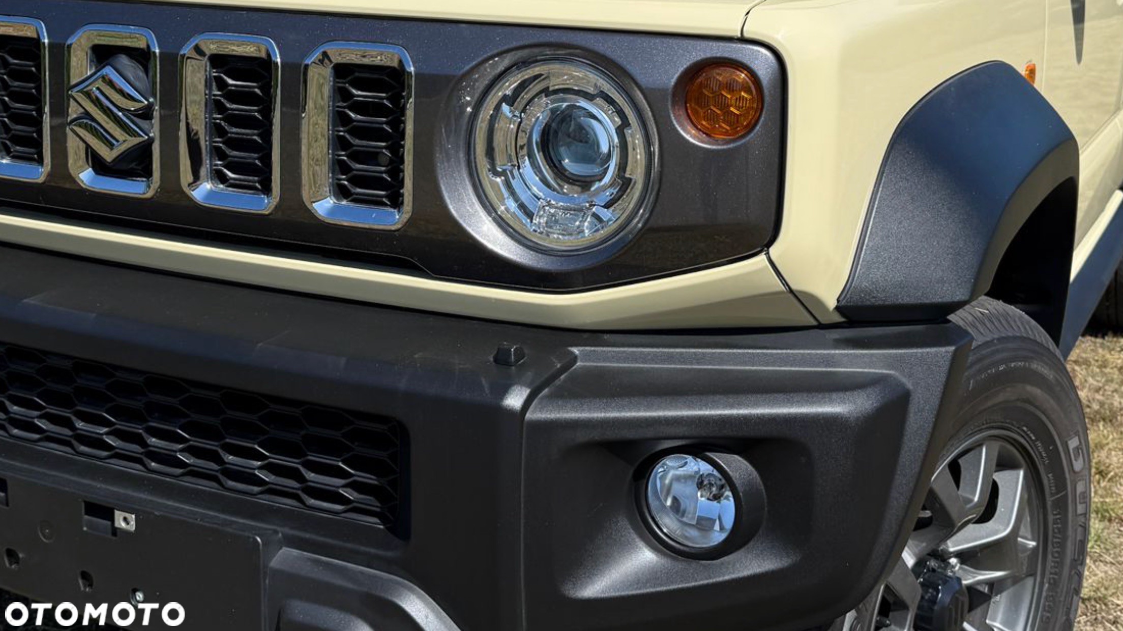 Suzuki Jimny 1.5 Elegance - 12