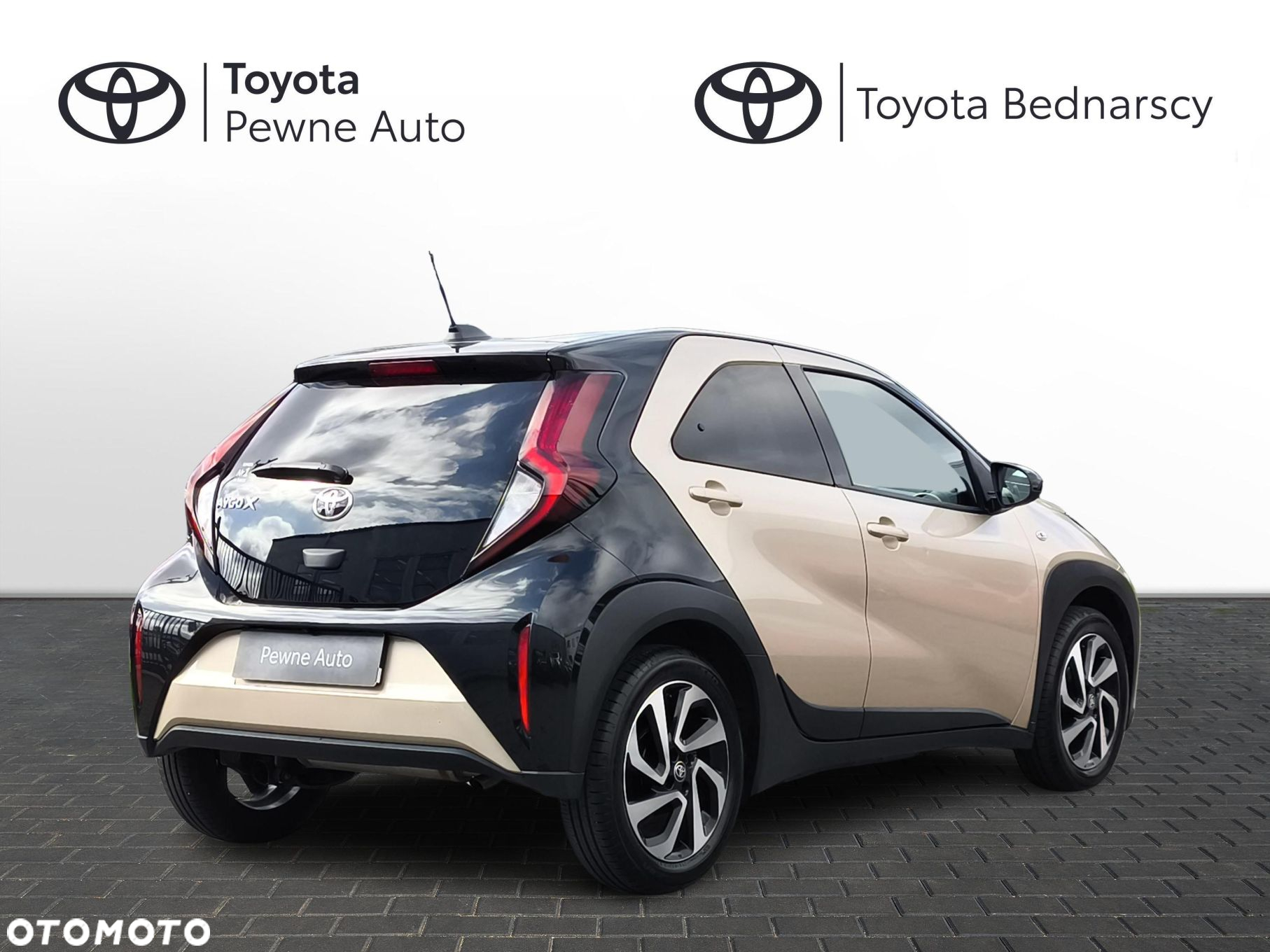 Toyota Aygo X 1.0 VVT-i Style CVT - 2