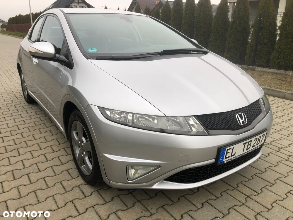 Honda Civic 1.4 i-VTEC Sport - 9
