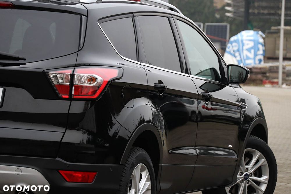 Ford Kuga 2.0 TDCi 4x4 Titanium - 17