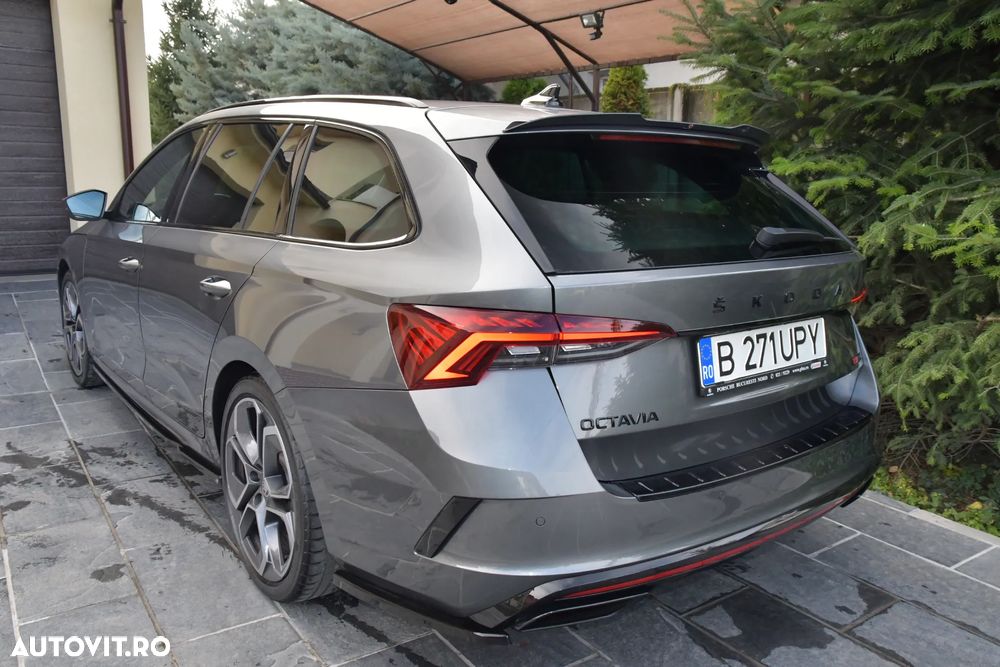 Skoda Octavia 2.0 TSI DSG RS - 2