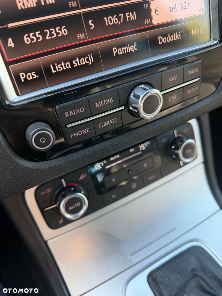 Volkswagen Touareg - 8