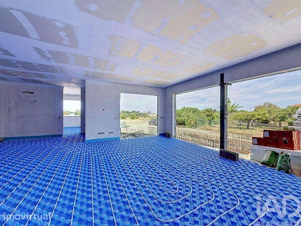 Casa / Villa T4 em Luz de Tavira e Santo Estêvão de 422,00 m2 - Grande imagem: 3/30