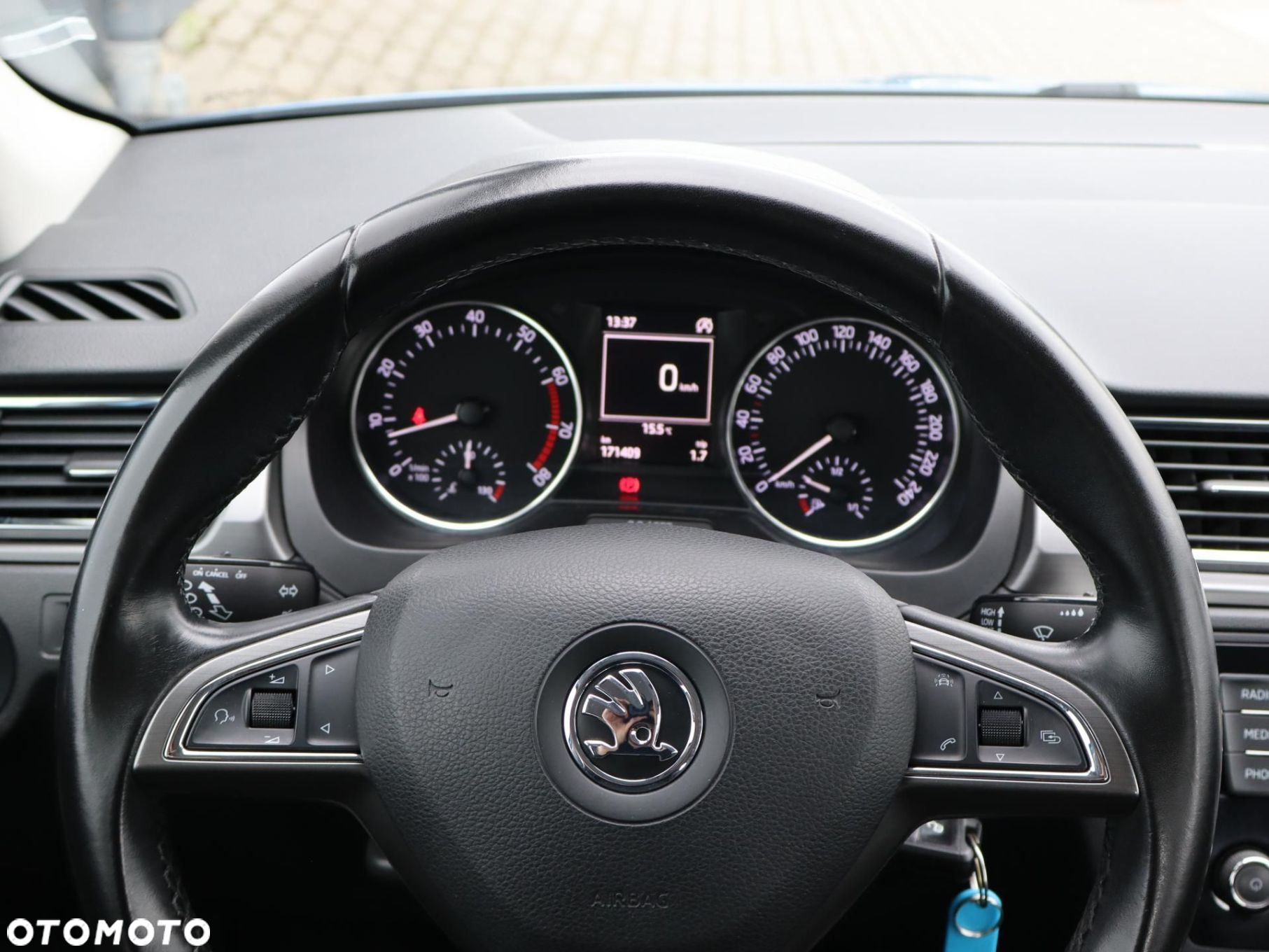 Skoda RAPID - 10
