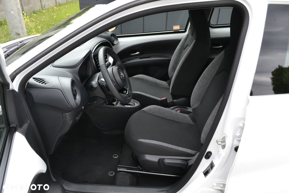 Toyota Aygo X 1.0 VVT-i Comfort CVT - 18